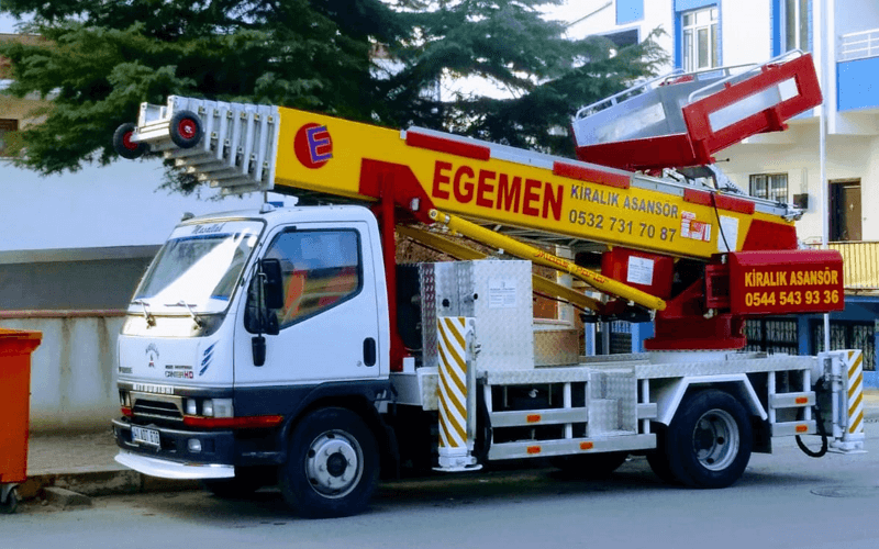 Derince asansörlü nakliyat derince asansörlü evden eve nakliyat aracı